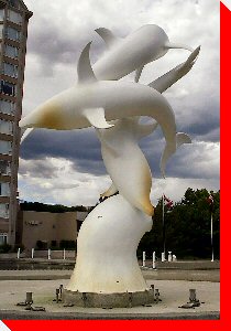 Dolphin Fountain - Kelowna, British Columbia