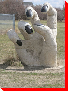 Giant Hand - Saskatoon, Saskatchewan