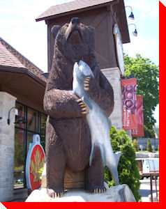 Bear and Fish - Niagara Falls, Ontario