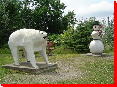 Polar Bear and Snowman - St. Stephen, New Brunswick